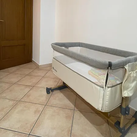 Finestra Sul Passato Apartment *